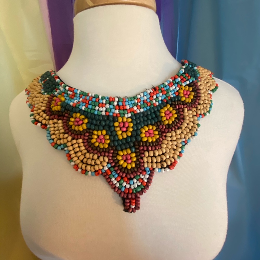 Statement Necklace - Picture 2 of 4